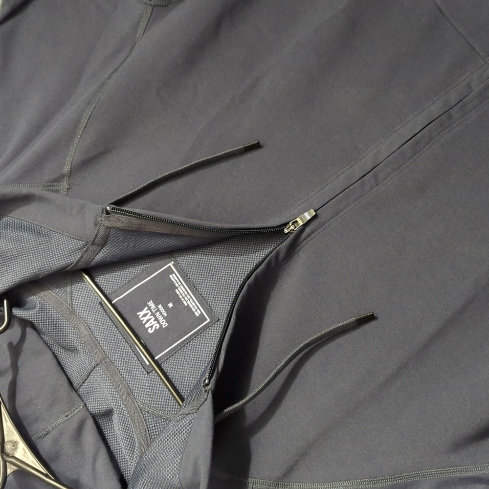 Saxx Hoodie Men's M Gray Down Time Full Zip Hooded Sweatshirt Pockets Loungewear